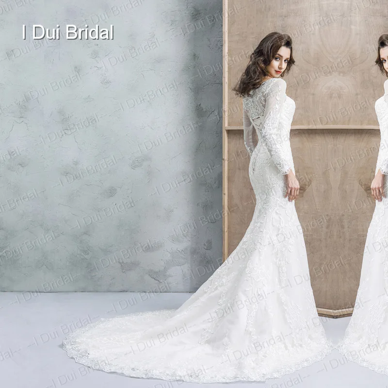 Long Sleeve Lace Wedding Dress Sheath High Quality Fabric and Design