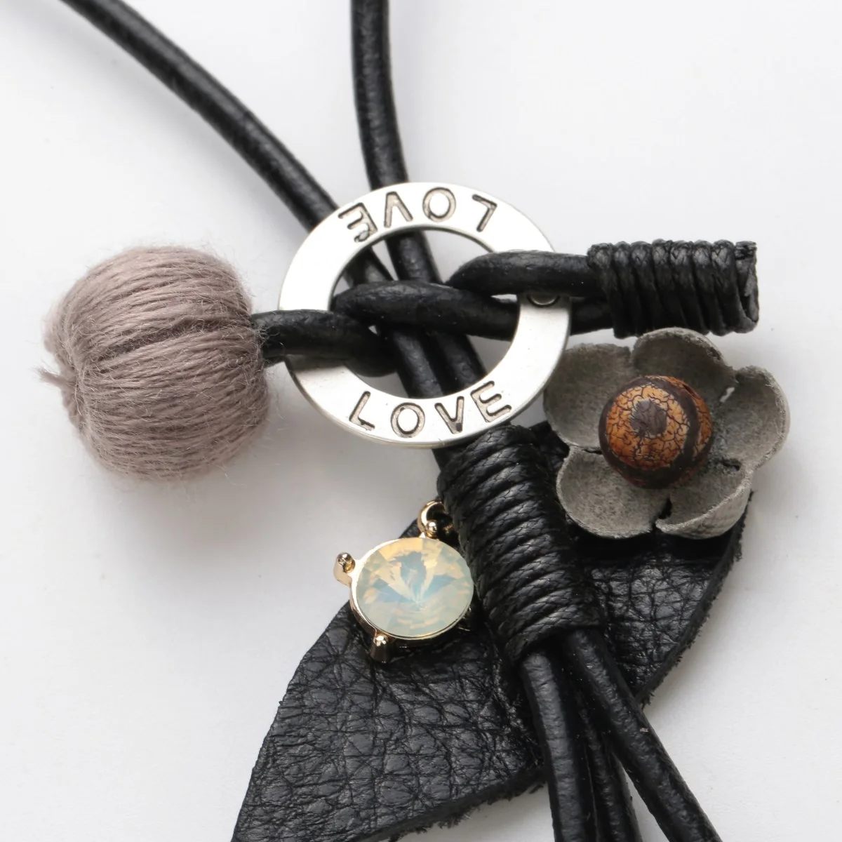 YACQ Black Leather Wood Handmade Pendant Necklace Women Fashion Jewelry Birthday Gifts Girlfriend Mom Daughter Dropshipping BN07 | Украшения