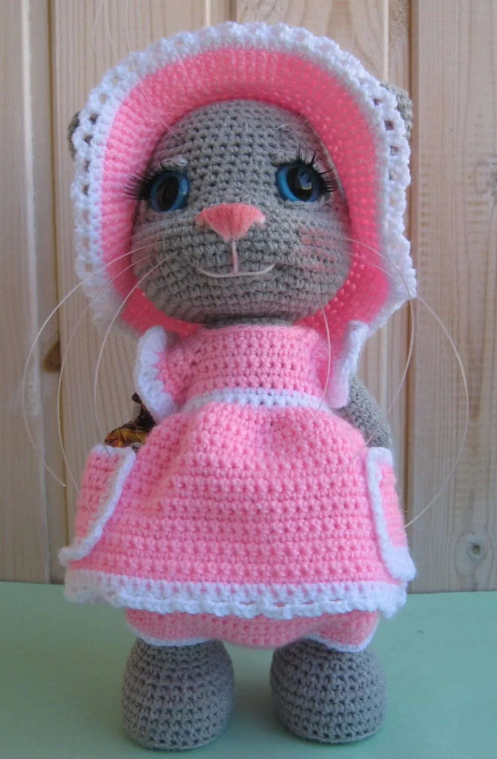 Вязание крючком игрушки амигуруми кошка девушка Номер модели KO0016
