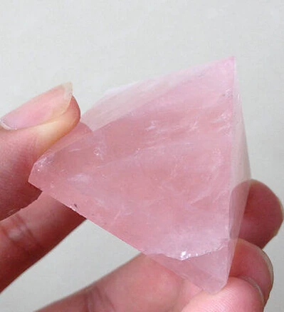 

40mm NATURE ROSE QUARTZ CRYSTAL PYRAMID POINT HEALING