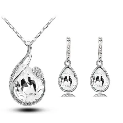 Комплект из колье и серёг с кристаллами | Украшения аксессуары