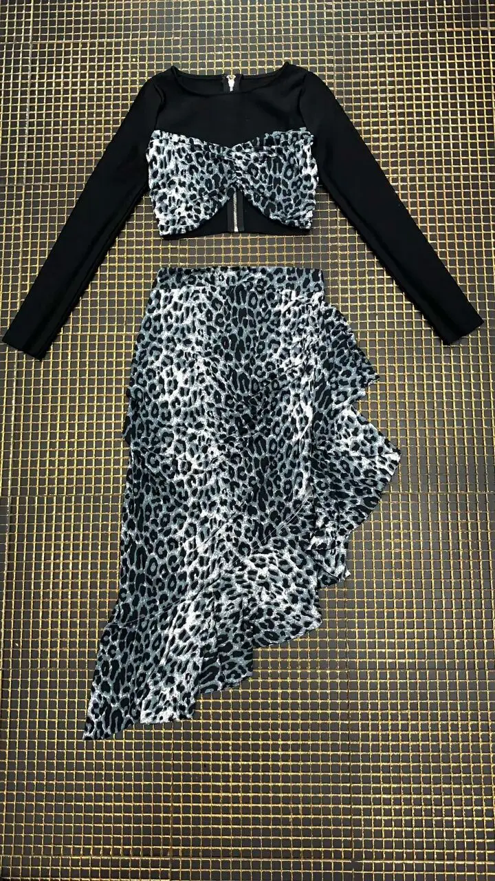 

2019 New Women Leopard O-Neck long sleeve two Piece Dress Bodycon Cut Out Sexy Celebrity evening Party Bandage Dresses