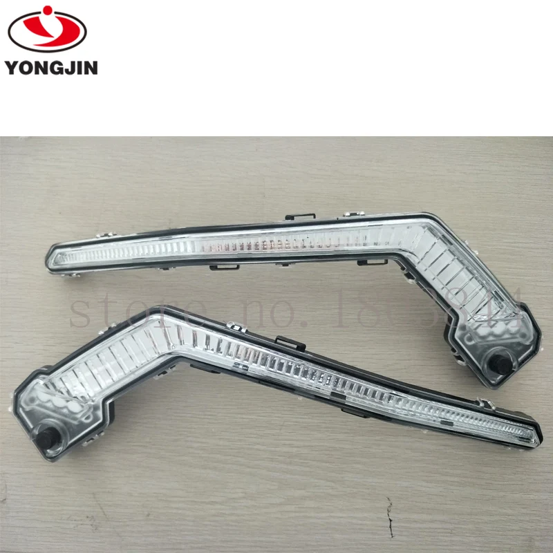 

Left Front Driver Signature Light NEW 710004994 For Can Am Maverick X3 XDS XRS