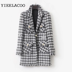 Женская твидовая куртка в черно-белую клетку, Осень-зима 2020, приталенная куртка средней длины с отложным воротником и небольшим запахом