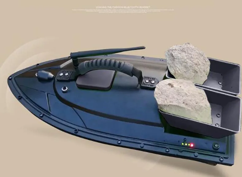 

5 Generation RC Boat 500M 5.4km/h Remote Electric includng boat battery