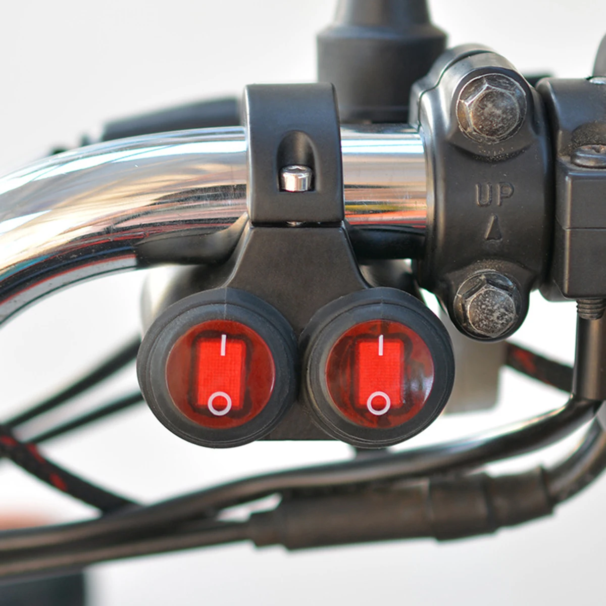 

Aluminum Alloy Waterproof 12V Motorcycle Headlight Switches Handlebar strobe light Switch with Indicator Light