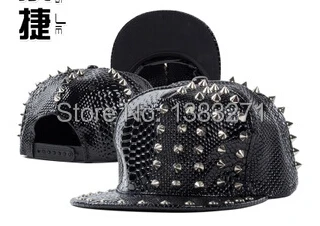Heavy metal rivet punk serpentine cortex hip-hop cap the hedgehog |