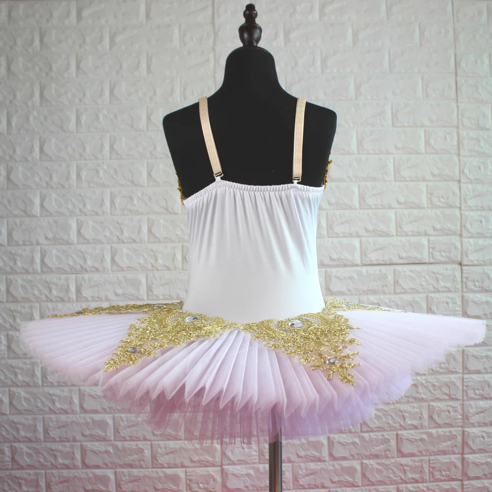 Профессиональный балетное платье-пачка белого цвета из балета &quotЛебединое