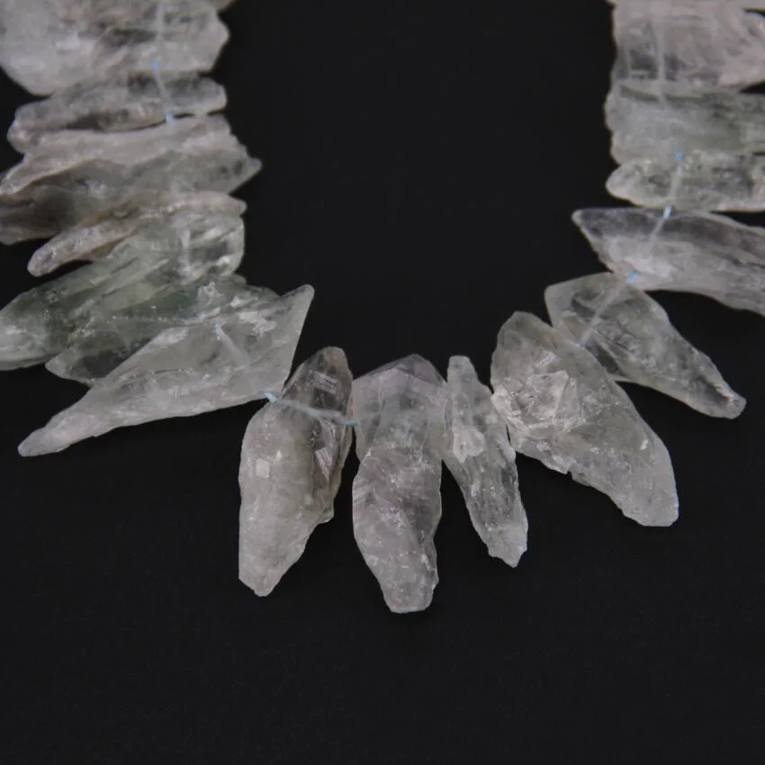 15 5 дюймов прядь необработанный кварц Зеленый сырые кристаллы бусины Спайк точка