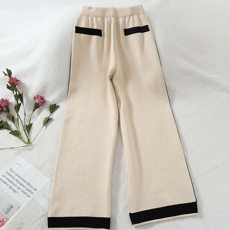 Женский комплект из двух предметов топ и штаны полосатый двубортный свитер +