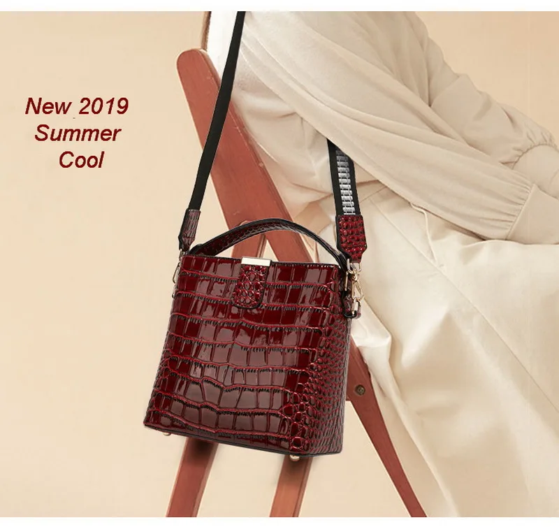 FUNMARDI Crocodile Patent Leather Shoulder Bags Luxury Handbag Women Bags Designer Crossbody Bags Brand Bucket Bag Tote WLHB1961