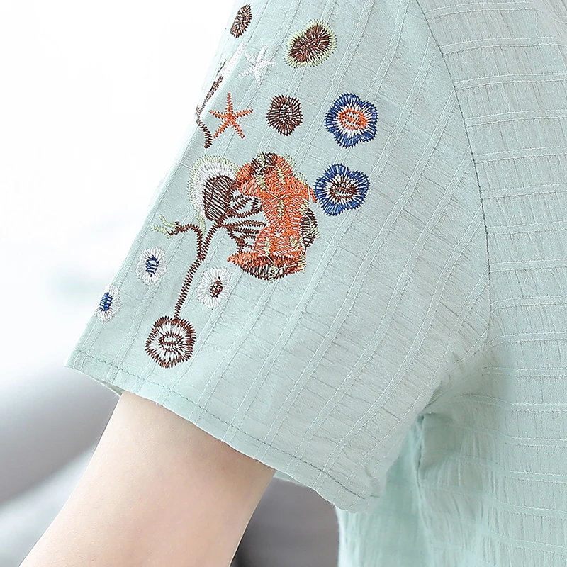 

New embroidery two pieces suits with pants summer middle aged mother round-neck linen cotton blouse with pants