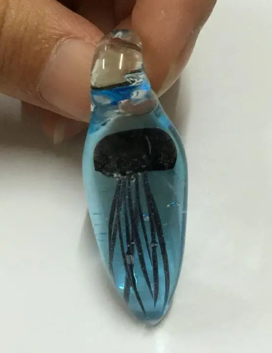 Винтажные красивые ювелирные изделия унисекс из голубого стекла с Медузой