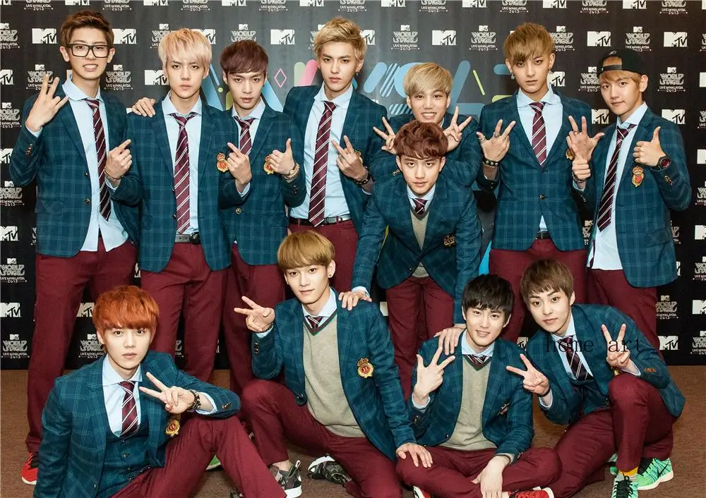 EXO K-pop плакаты настенные наклейки для украшения дома высокое разрешение бар Гостиная Спальня украшение - Цвет: Коричневый