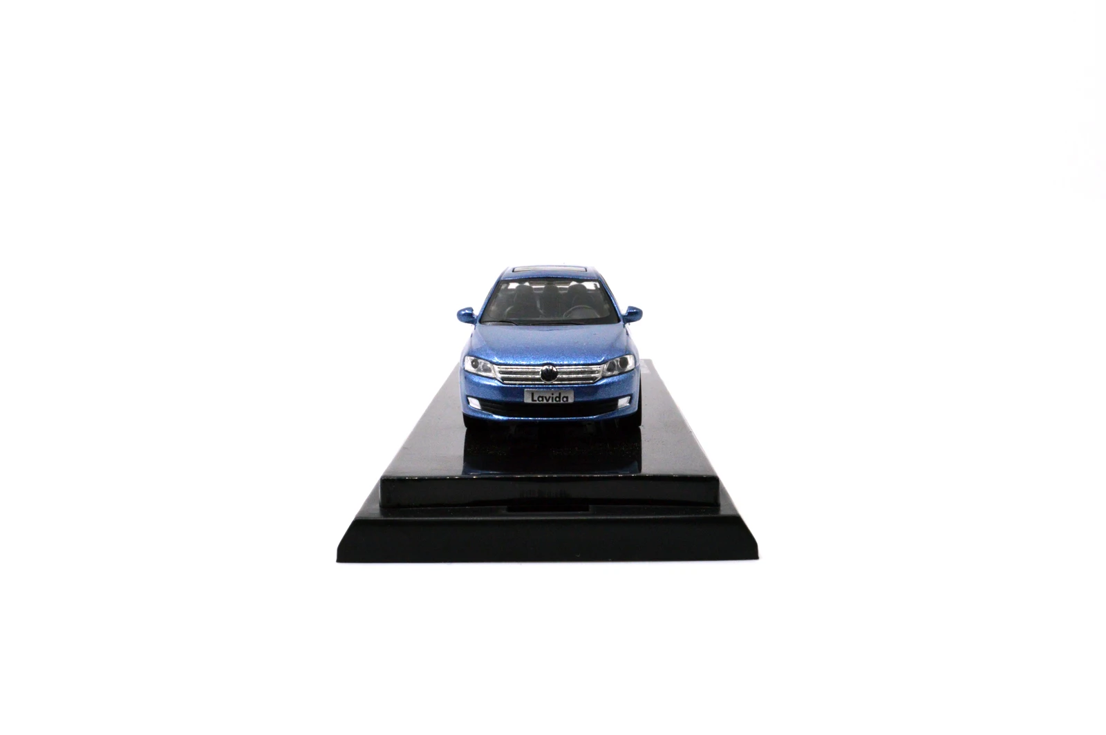 Новинка 1/64 г. VW Lavida Sedan синяя металлическая игрушка под давлением Миниатюрные