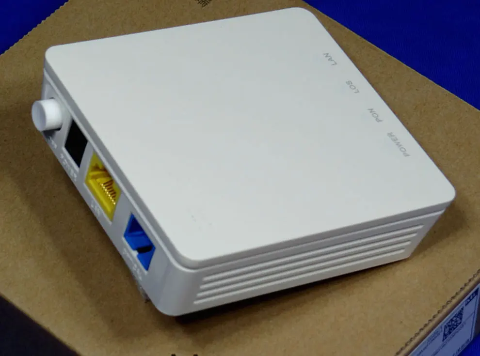 Gpon ONU HG8310M 1GE с оптическим сетевым блоком и оптическим сетевым окончанием с одним портом Lan применяются к режимам FTTH Termina Gpon английская версия FTTB модем