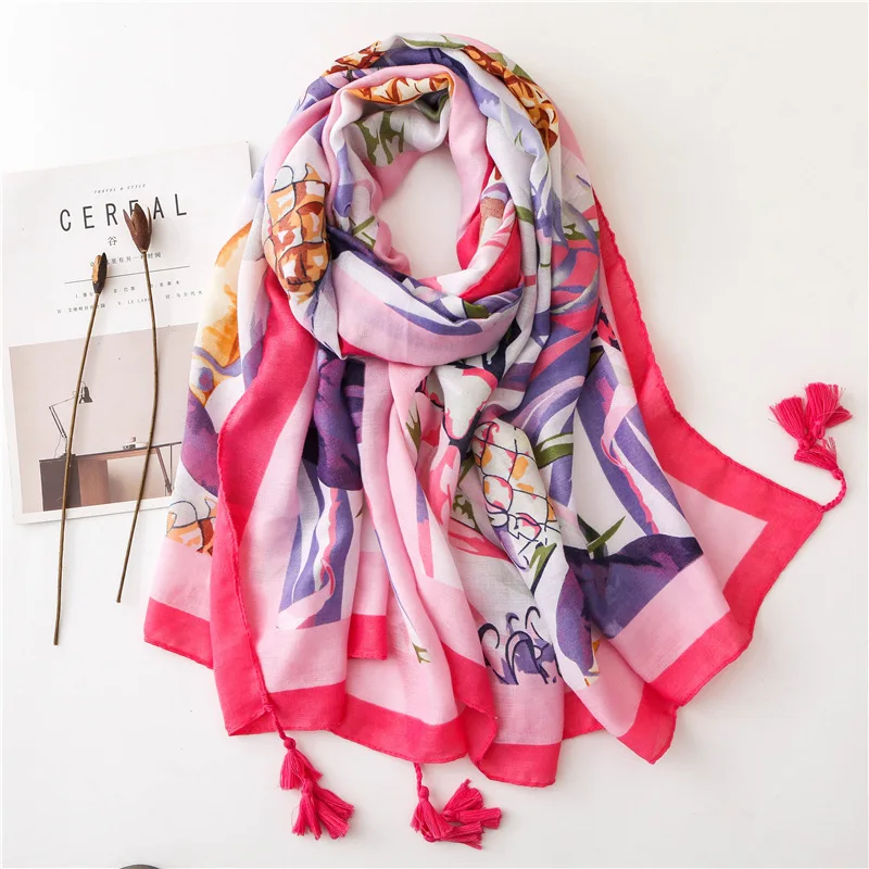 

2021 Spain Luxury Brand Lovely Animal Parrot with Pineapple Viscose Shawl Scarf Print Long Soft Pashmina Stole Muslim Hijab Caps