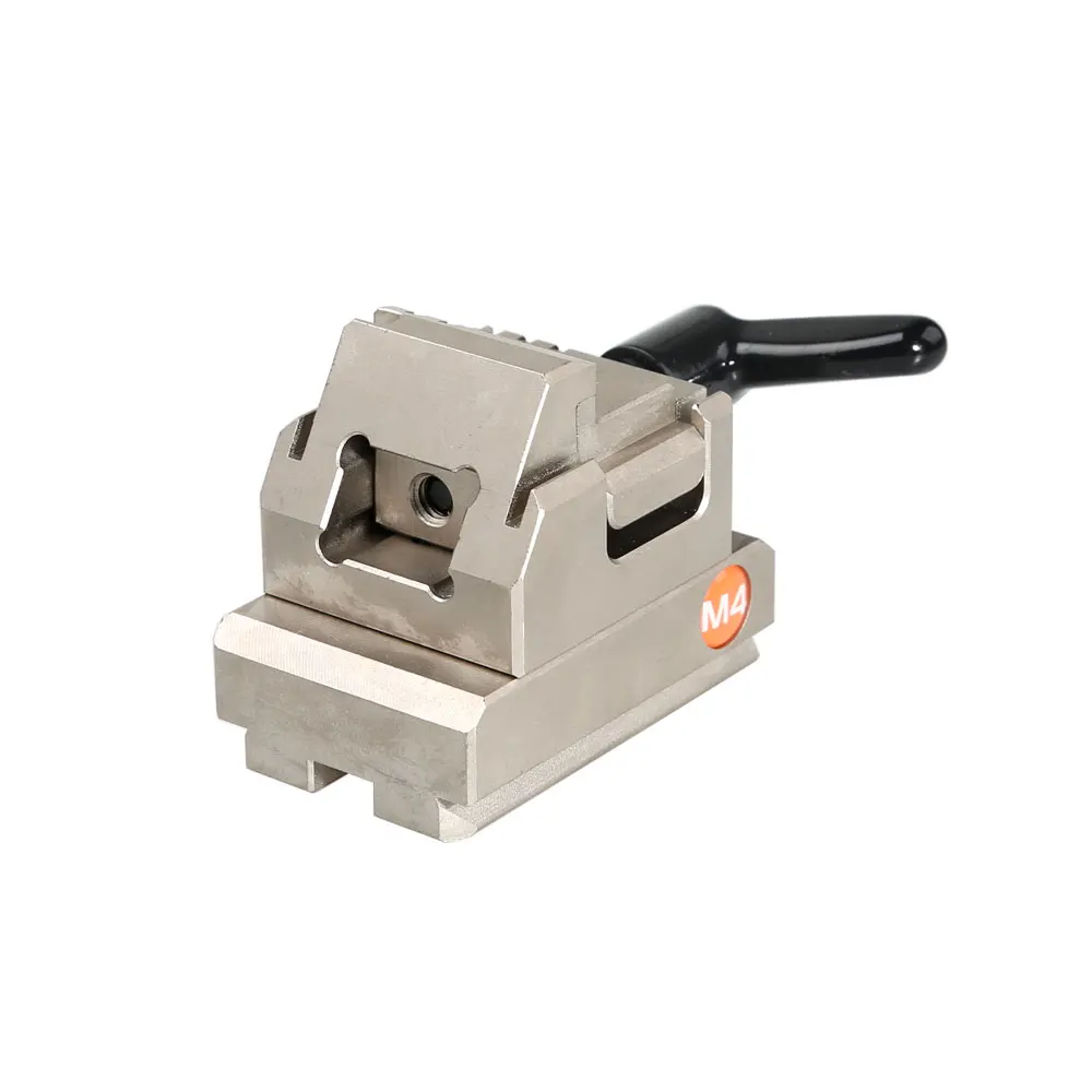 M4 зажим для домашних ключей работает с системой обрезки света| |