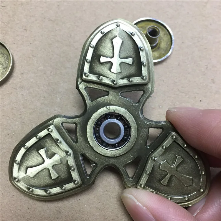 Прохладный spinner Лидер продаж цвета: золотистый серебристый детский подарок
