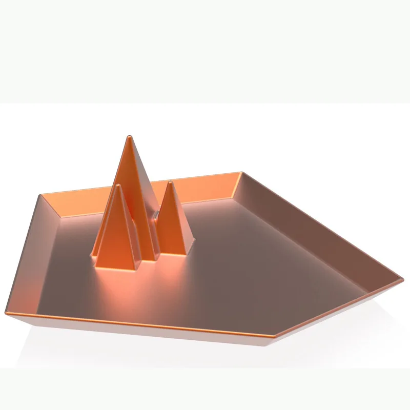 European home furnishings are decorated with pottery and porcelain ring necklace for Jewelry collection tray |