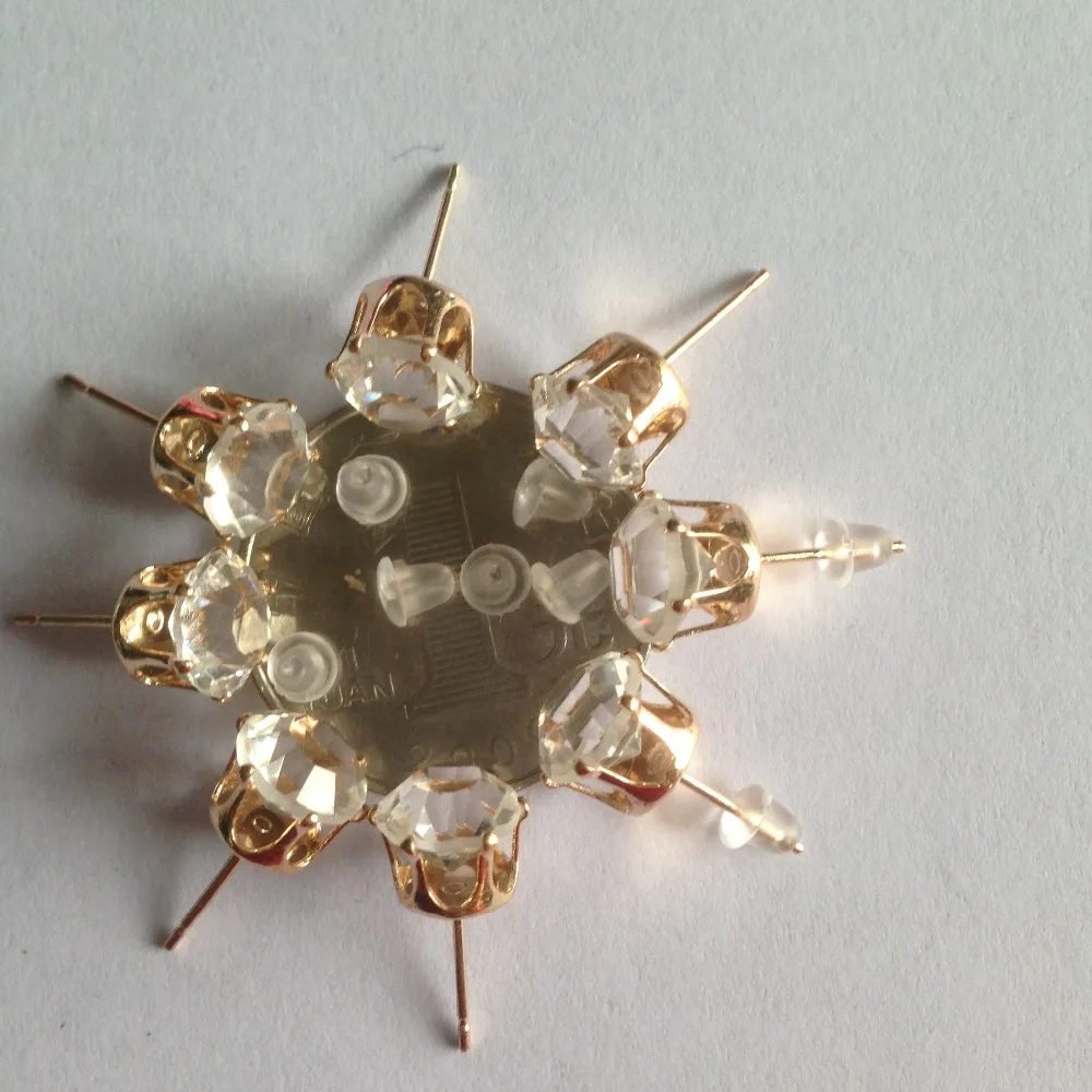 AAA + простой дизайн новый Стразы Кристалл Золото Цвет серьги пирсинг уха шпильки