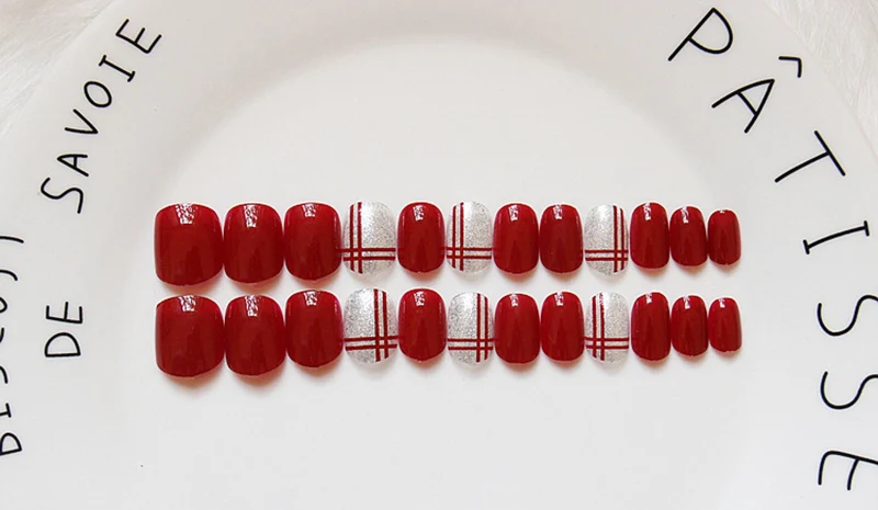 Новинка 24 шт./компл. яркие винно красные двойные линии Готовые накладные ногти