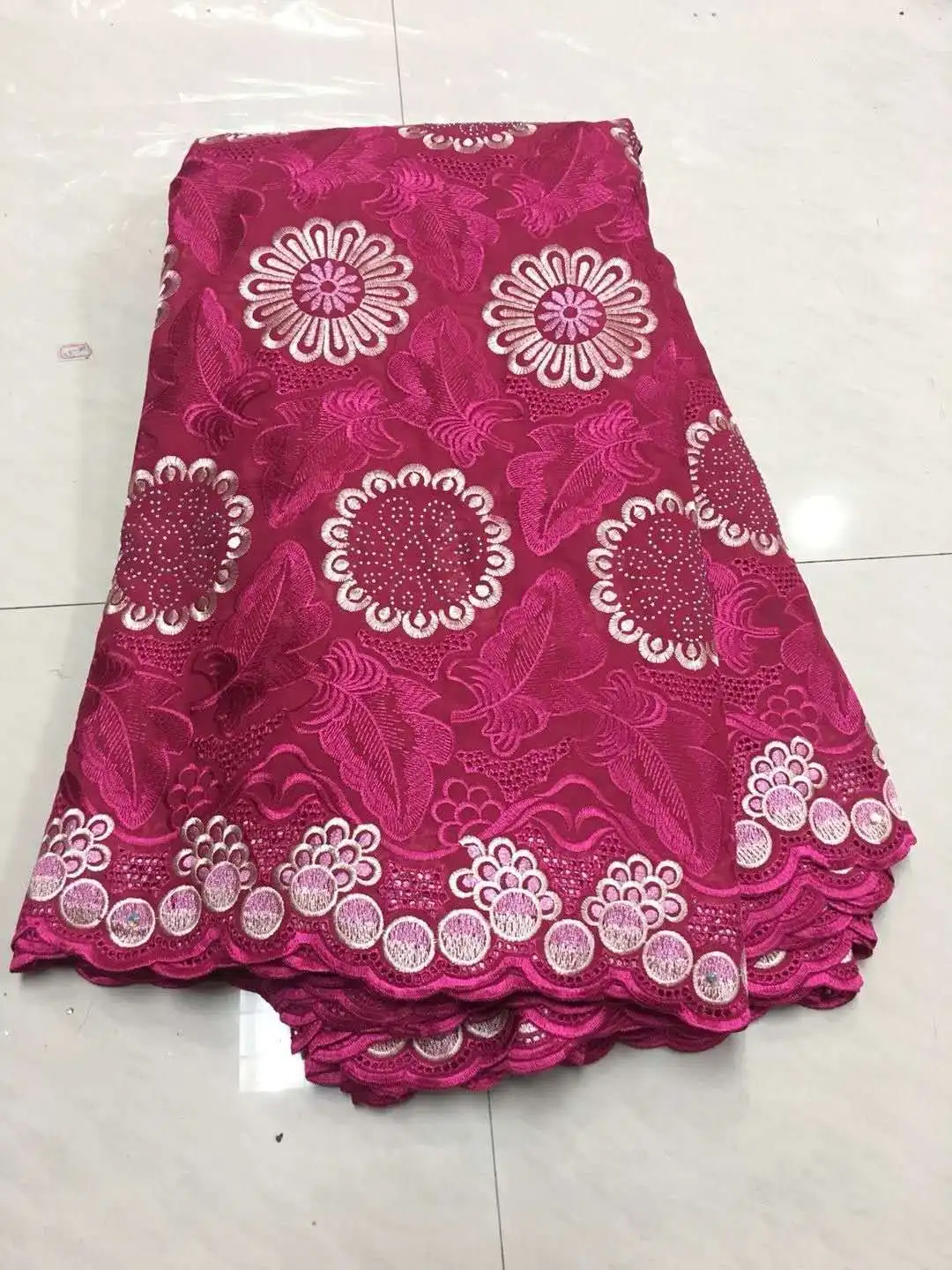 

Red African Lace Fabric 2019 New High Quality Lace Swiss Voile Lace Cotton Dry Lace Fabrics Nigerian Wedding Lace Fabric LHX23A