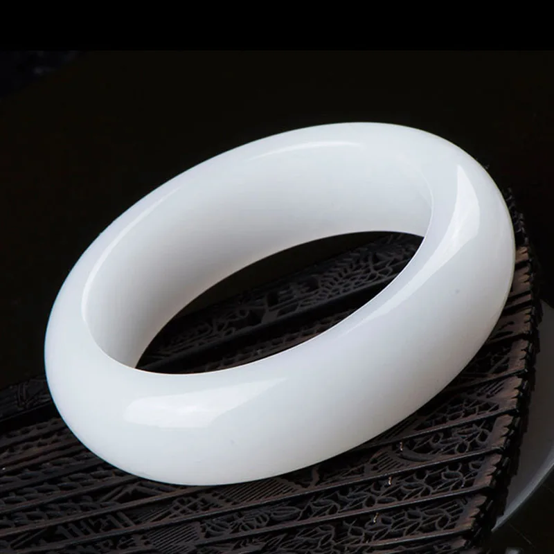 

KYSZDL Free shipping Natural white stone bracelet Wide version fashion elegant Genuine natural stone Bangle Lady's gift