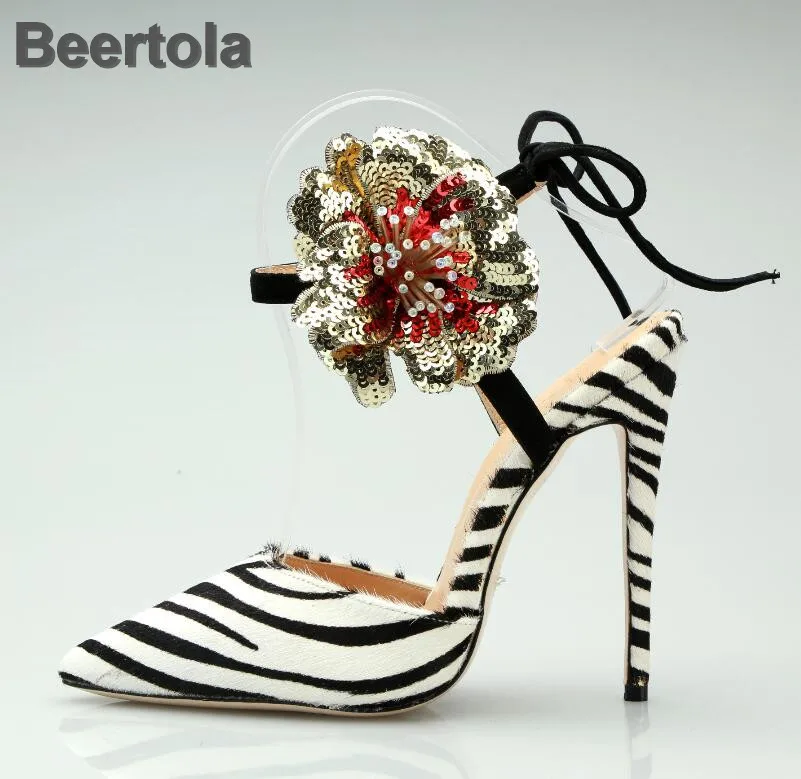 Сандалии гладиаторы на высоком каблуке женские босоножки Зебра с цветочным