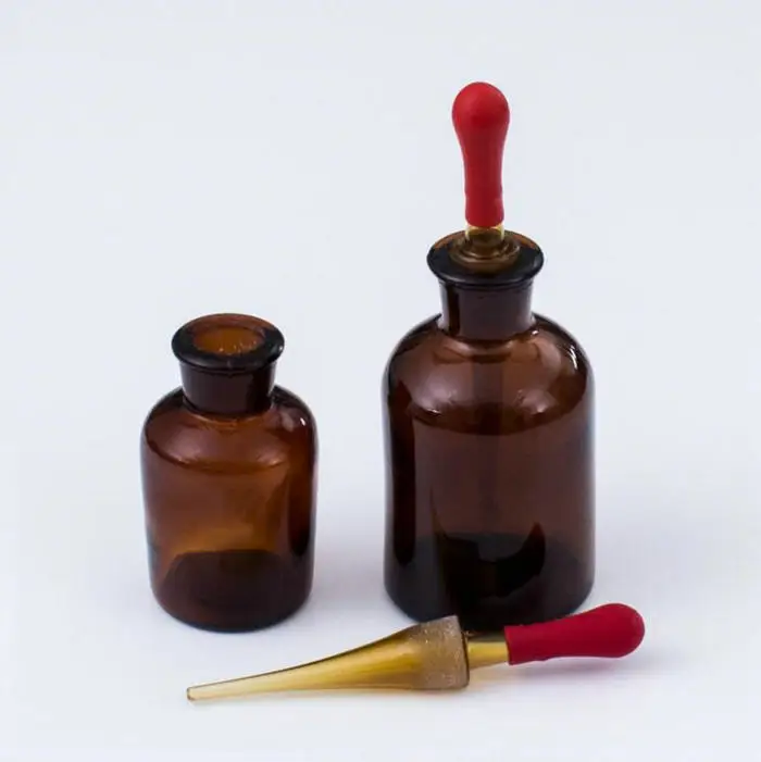 125 мл стеклянная коричневая бутылка капельница реагент фляга лабораторная химия