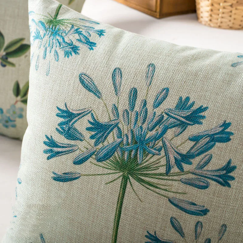 Льняная наволочка оптом в винтажном стиле с синими цветами орхидеей одуванчиком