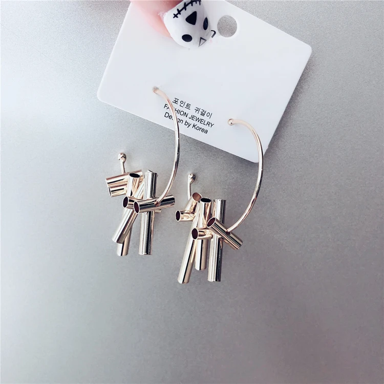 2018 Горячие корейские серьги из металла в стиле панк Круглый Круг для женщин