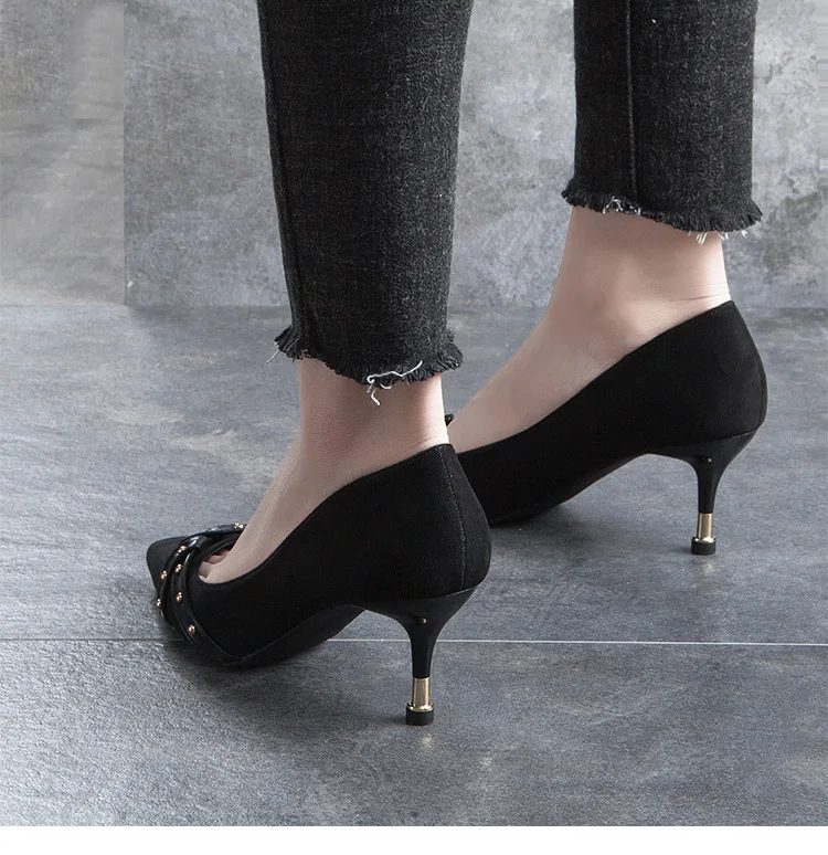 Женские туфли лодочки на высоком каблуке черные свадебные с острым носком