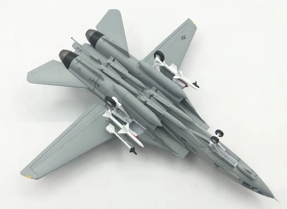Труба 1: 72 F-14D VF-213 ЧЕРНЫЙ ЛЕВ эскадрилья мужской F14 модель истребителя