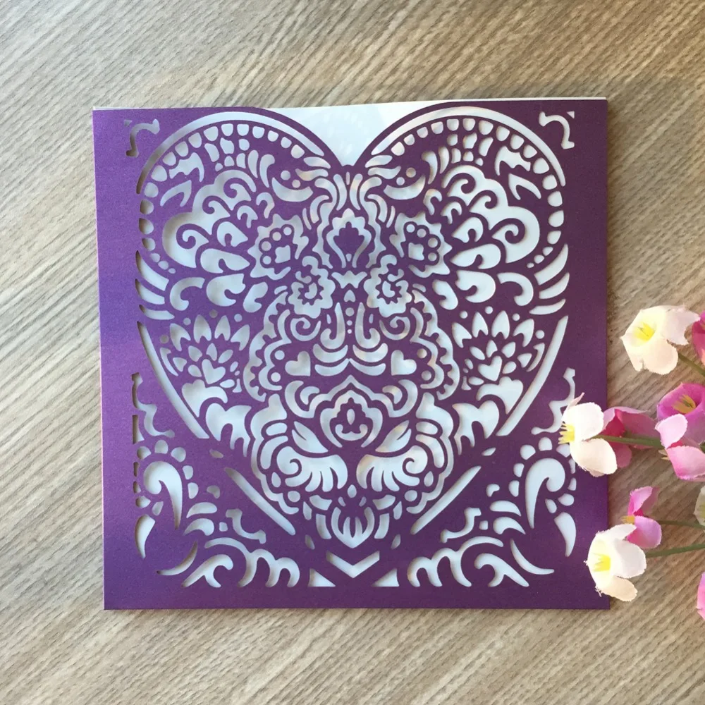 

100pcs Purple Heart Pocket Wedding Party Birthday Invitation Card Shiny Pearl Paper Elegant Hollow Party Supplies