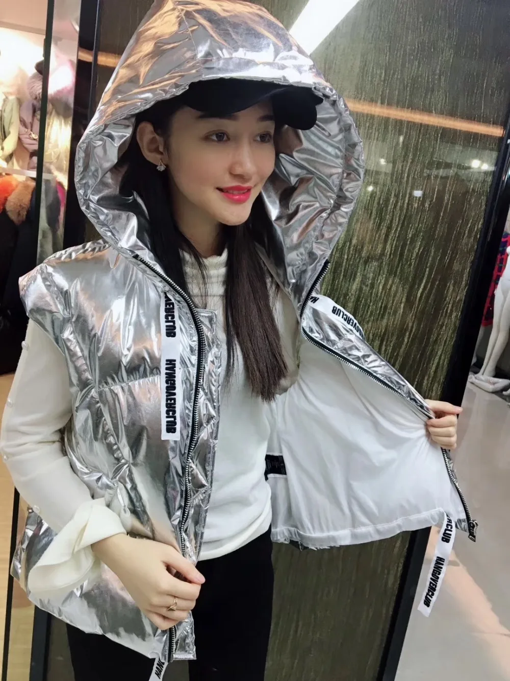 2018 MeiFNG sliver highstreet design winter short puffer vest with hoodies windproof down | Женская одежда