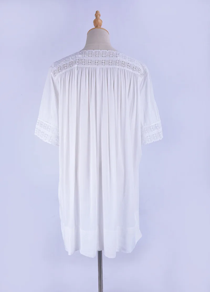 

European cotton lace beach skirt holiday Fangshaiyibijini blouse beach bathing suit outside