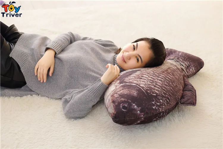 Плюшевая игрушка в виде карпа черная рыба подушка мягкая кукла для детей малышей