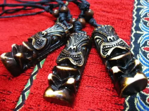 

FREE SHIPPING Hot Sell 20 PCS vintage Imitation faux bone powder Tribal Tiki Man Totem Necklace Unisex accessories