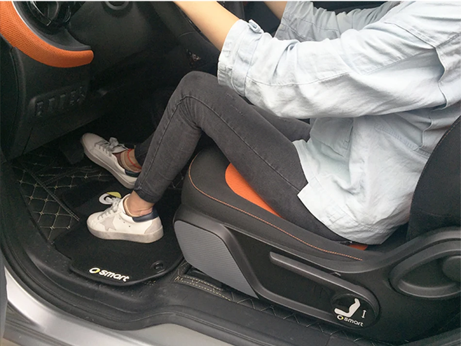 Автомобильные коврики для smart 453 fortwo, фирменные Прочные мягкие автомобильные аксессуары, автомобильные стильные коврики на заказ, черные, оранжевые