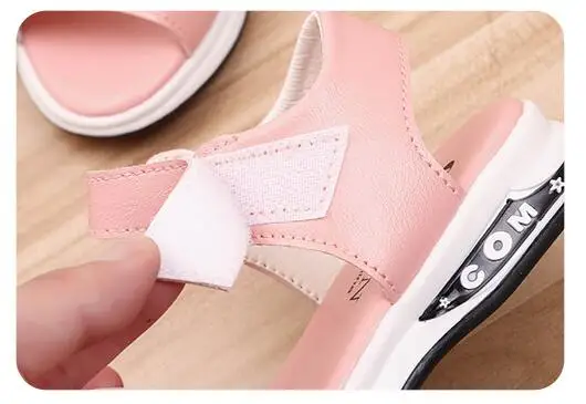 Сандалии из искусственной кожи для девочек; новые летние сандалии принцессы со звездами; детская Нескользящая пляжная обувь для девочек; размеры 27-36