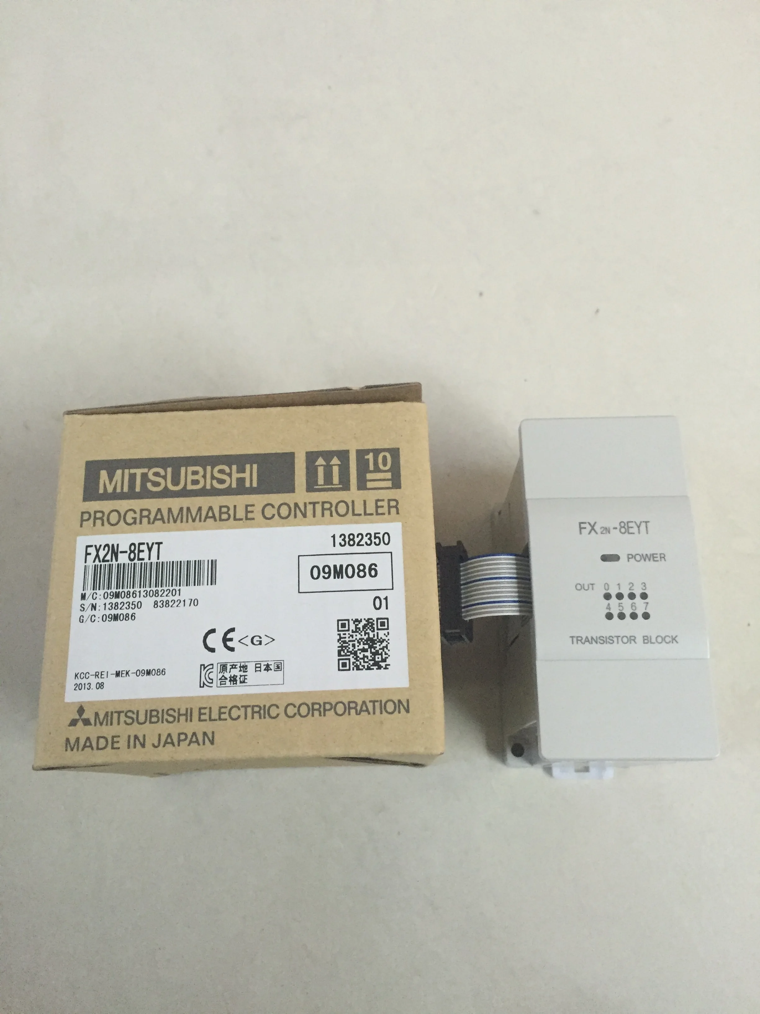 Новый оригинальный Φ 8ER 8EYR 8EYT 16EX 16EYR 16EYT ES/UL модуль расширения для Mitsubishi FX2N