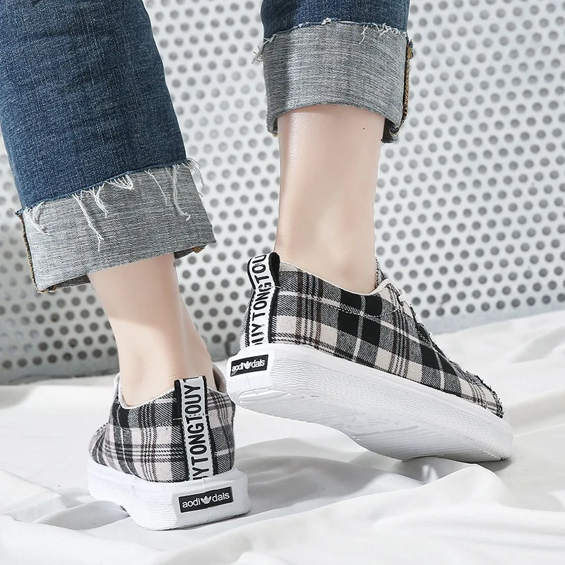 2019 г. новая весенняя клетчатая женская обувь универсальная парусиновая для