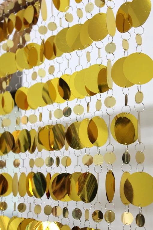 

Festive party background ornaments gold sequin curtains Grand Event stage decoration supplies wedding scene layout