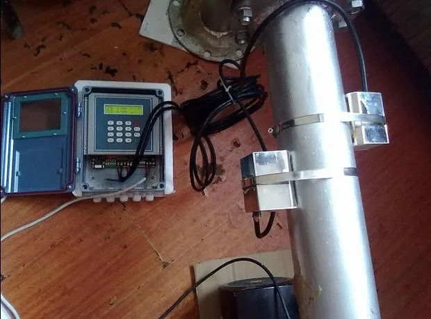 Фиксированный ультразвуковой расходомер Φ с M2 (TDS-100F) настенный креплением