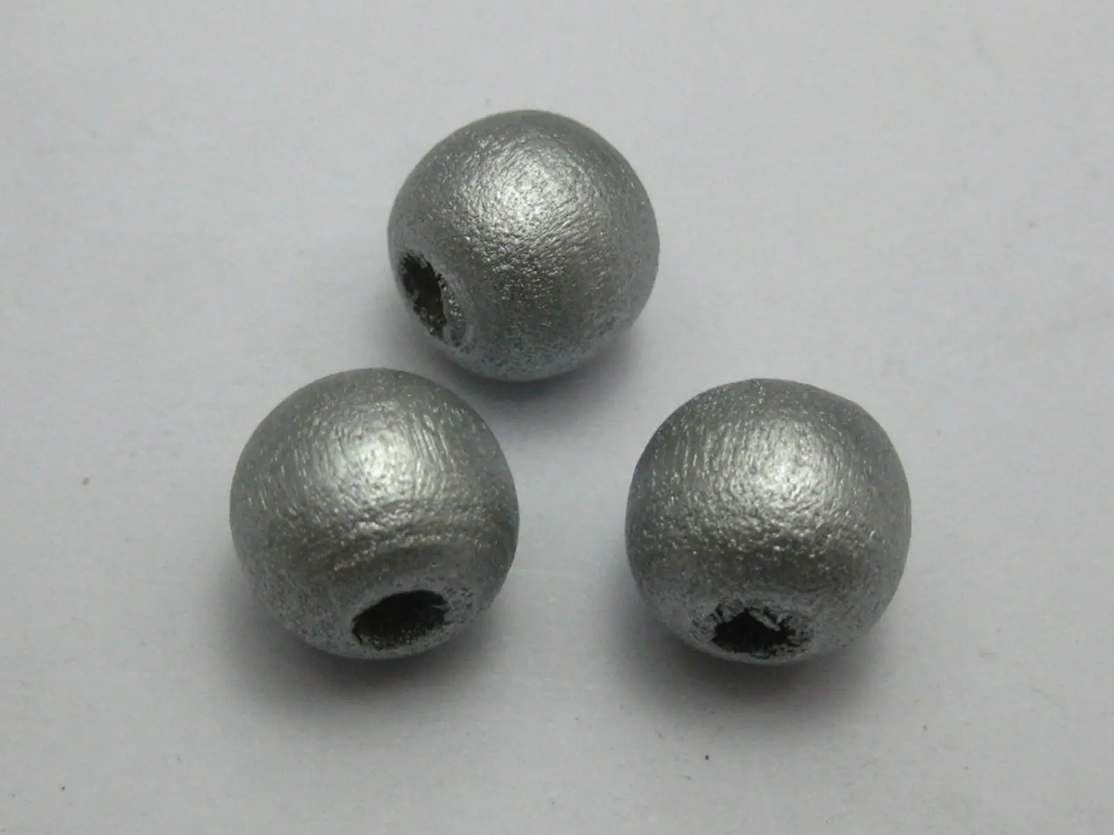 

100 Silver Colour Grey 14mm Round Wood Beads~Wooden Beads