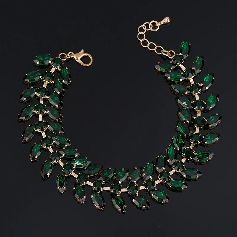 Новое поступление браслеты с кристаллами в виде глаз искусственным браслетом