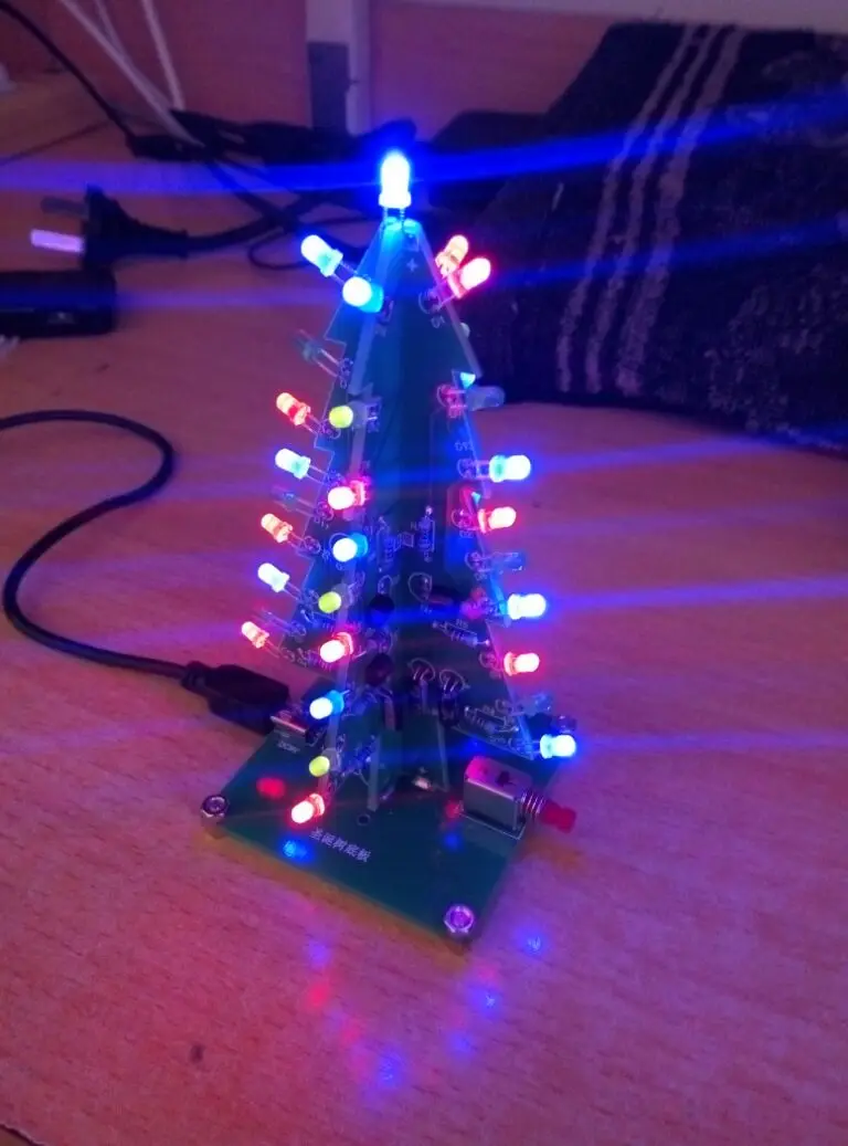 Цветная Рождественская елка DIY электронные наборы паяльные игрушка для обучения