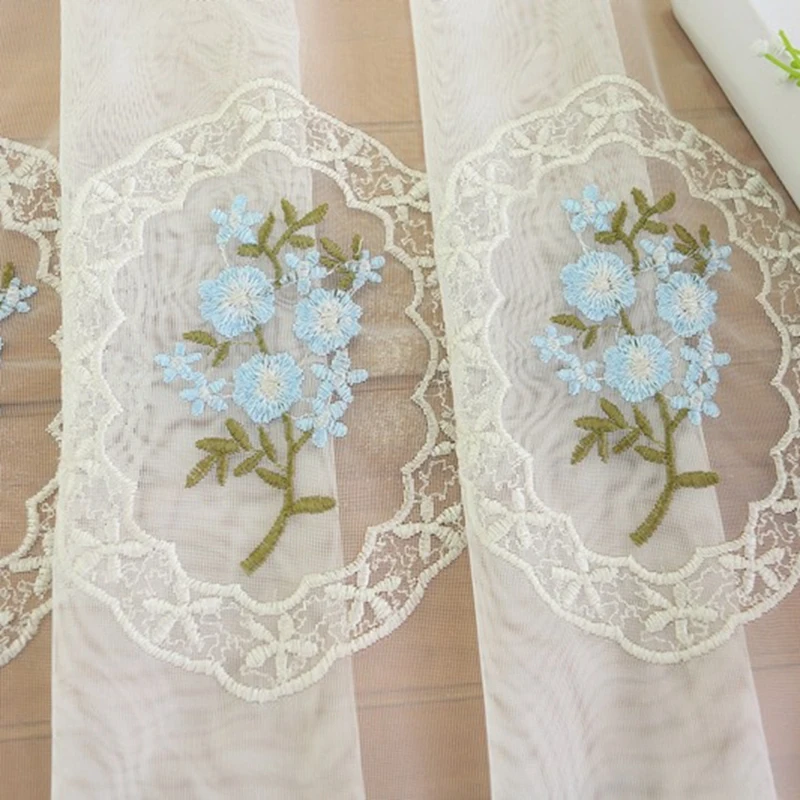 Сплошные шторы для спальни и кухни тюлевые современные с вышивкой на окна