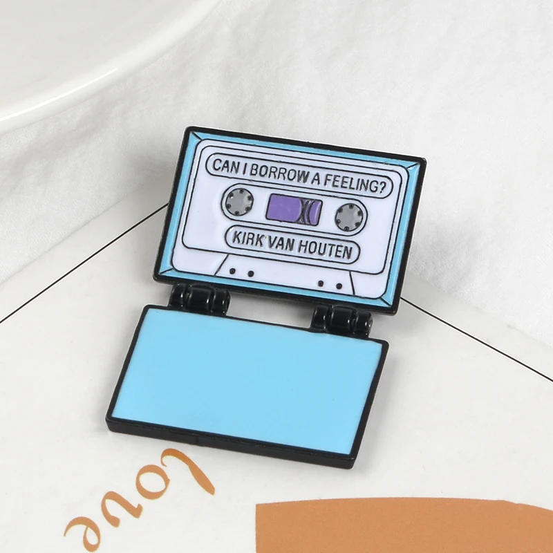 Могу ли я почерпнуть эмалированный штифт на Клейкой Ленте брошка мультяшный